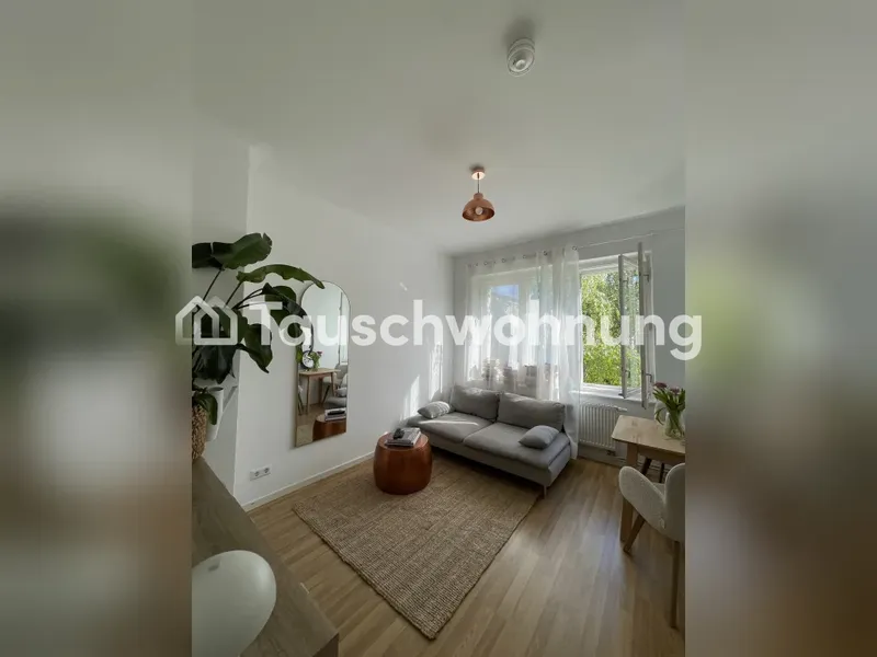Tauschwohnung: Biete 2 Zi. in Lichtenberg - suche 1-2 Zi. in Charlottenburg — photo 1